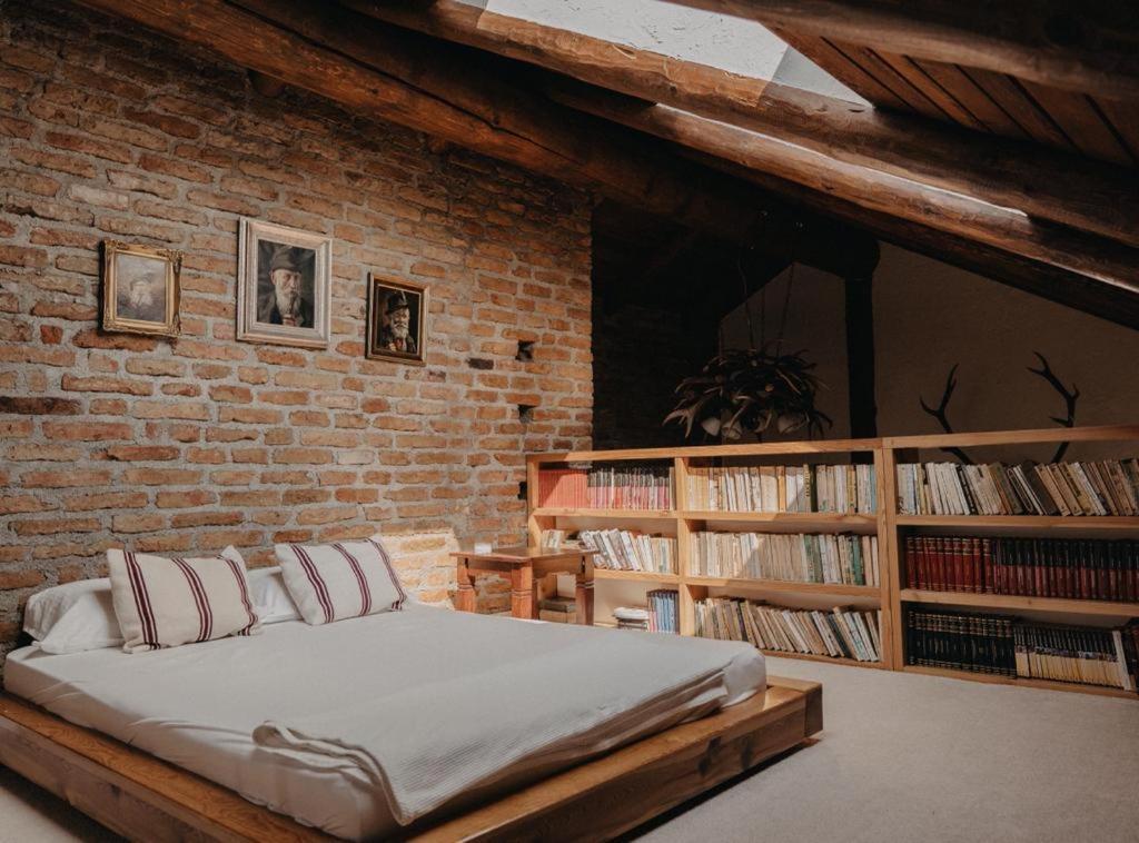 Honey Home Бистрица Экстерьер фото